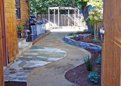 confluence ecological landscaping, installation of dg pathway in sideyard